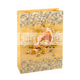 Подаръчна торбичка 0075 - Елегантен дизайн с мида и рози