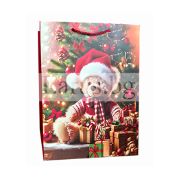 Коледна подаръчна торбичка с мече 18х23 см