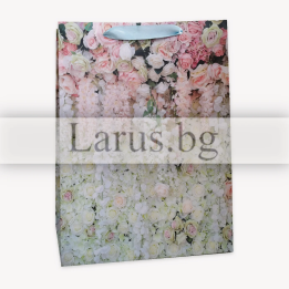 Подаръчна торбичка с флорален десен 30х12х40см